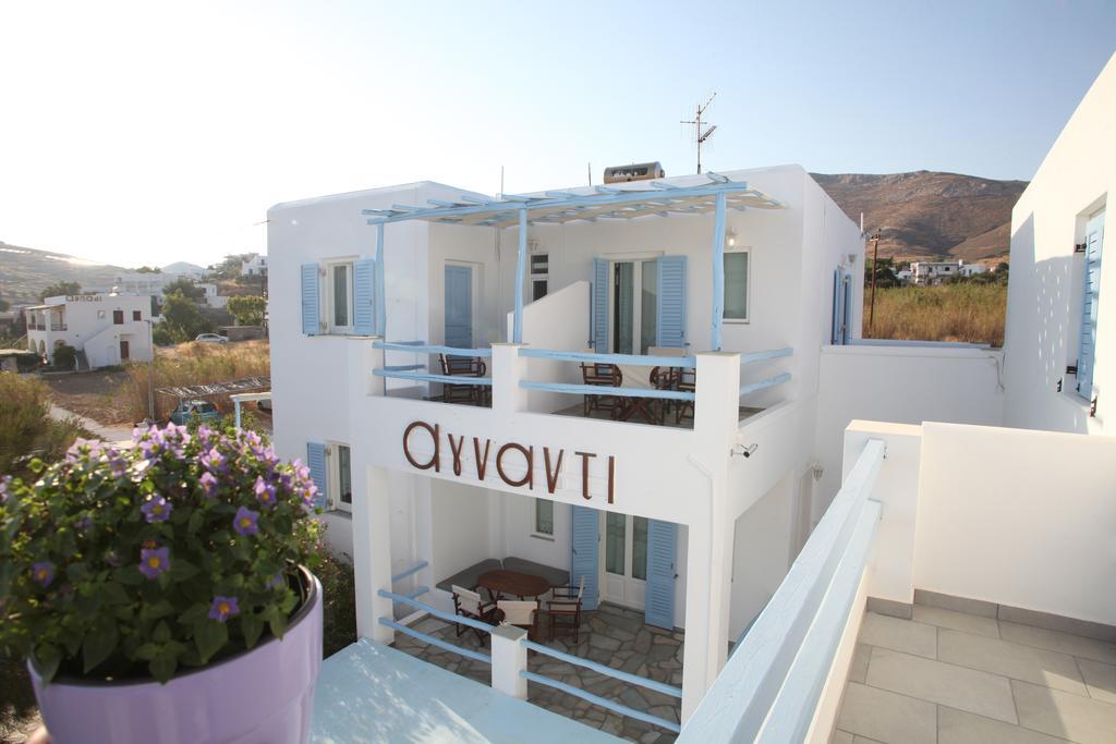 Agnadi Syros Beachfront Studios & Rooms Megas Gialos - Nites Luaran gambar